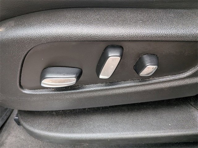 Certified 2023 Cadillac XT5 Premium Luxury image 19