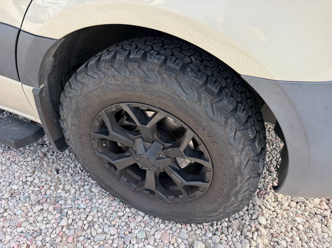 Used 2021 Mercedes-Benz Sprinter 2500 image 3