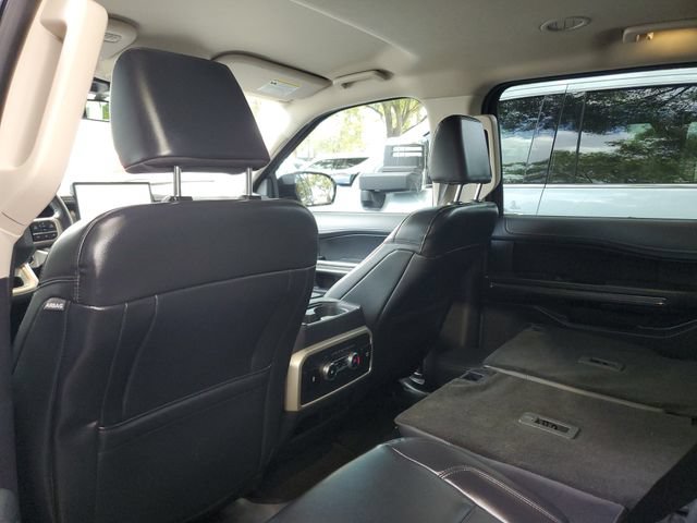 Used 2023 Ford Expedition XLT RWD image 8
