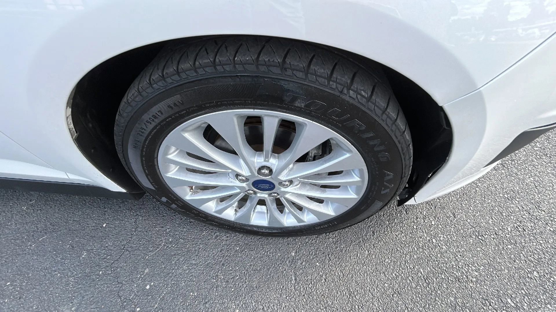 Used 2017 Ford C-MAX SE w/ Interior Protection Package FWD image 55