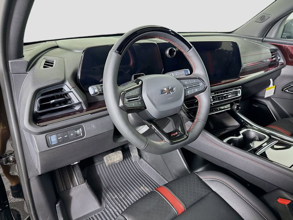 New 2026 Chevrolet Traverse RS w/ LPO, Floor Liner Package image 9