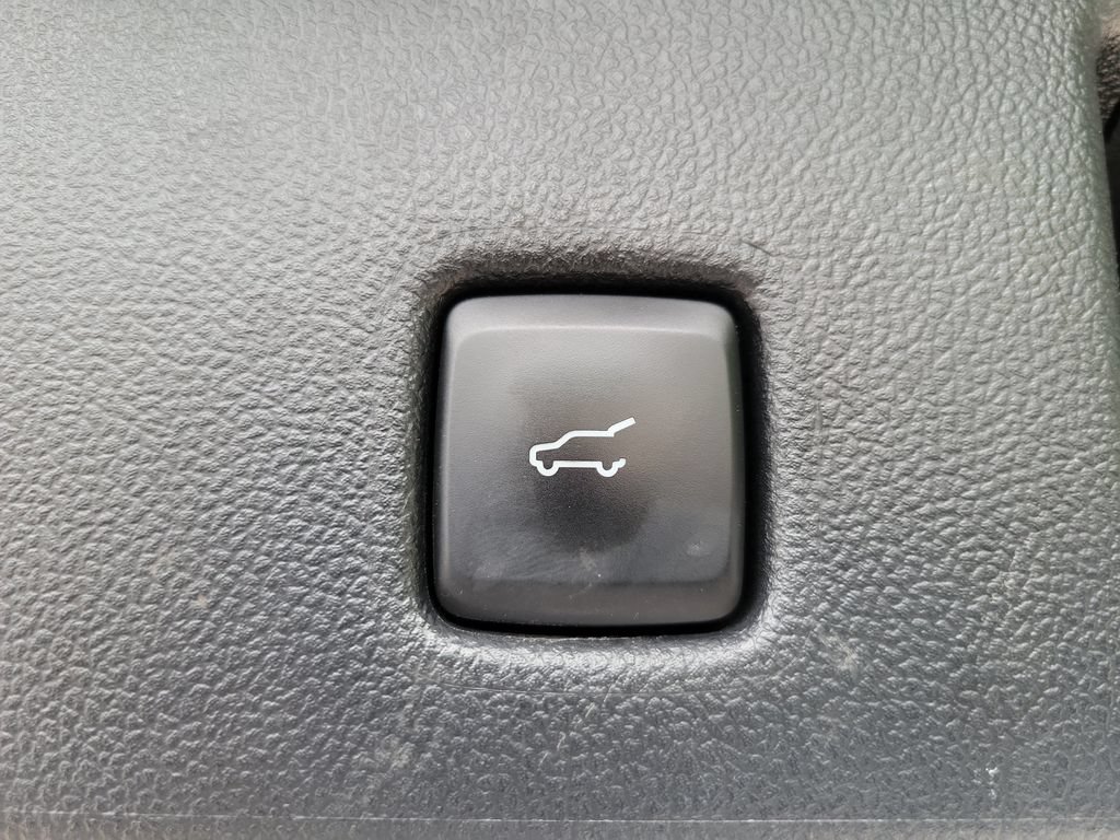 Used 2023 Ford Escape ST-Line Elite w/ Premium Technology Package AWD/4WD image 38