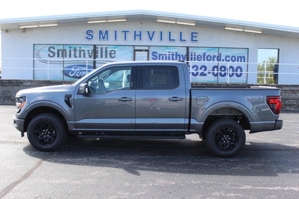 New 2026 Ford F150 XLT w/ Equipment Group 302A MID AWD/4WD image 3
