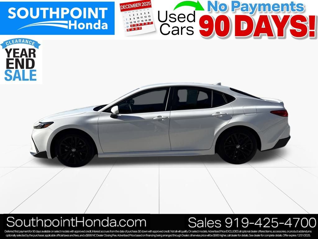 Used 2025 Toyota Camry SE image 5