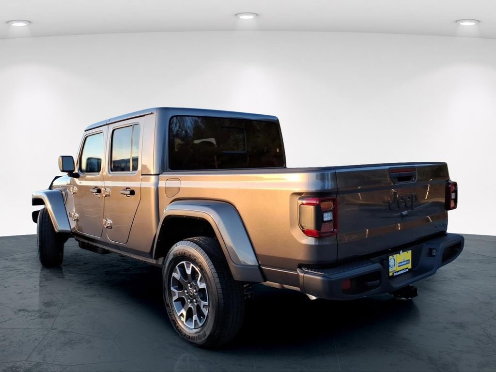 New 2026 Jeep Gladiator Sport image 7