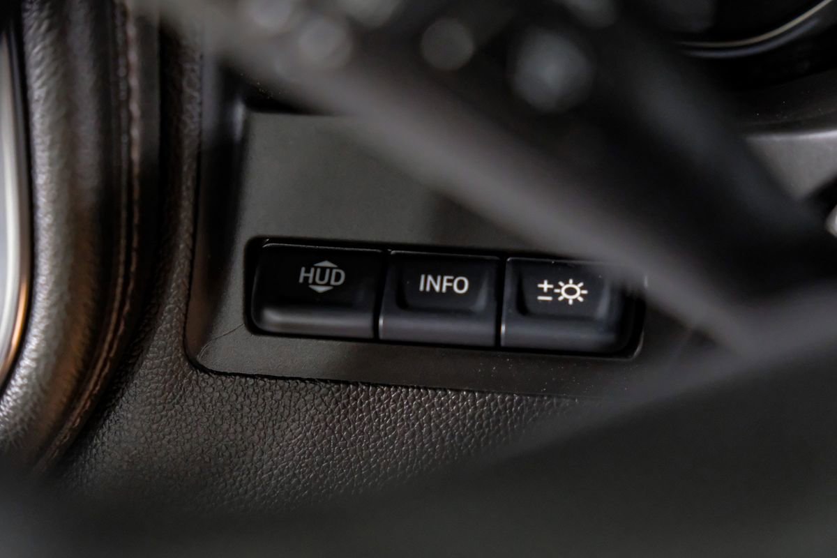 Used 2023 GMC Sierra 3500 Denali w/ Denali Ultimate Package AWD/4WD image 27