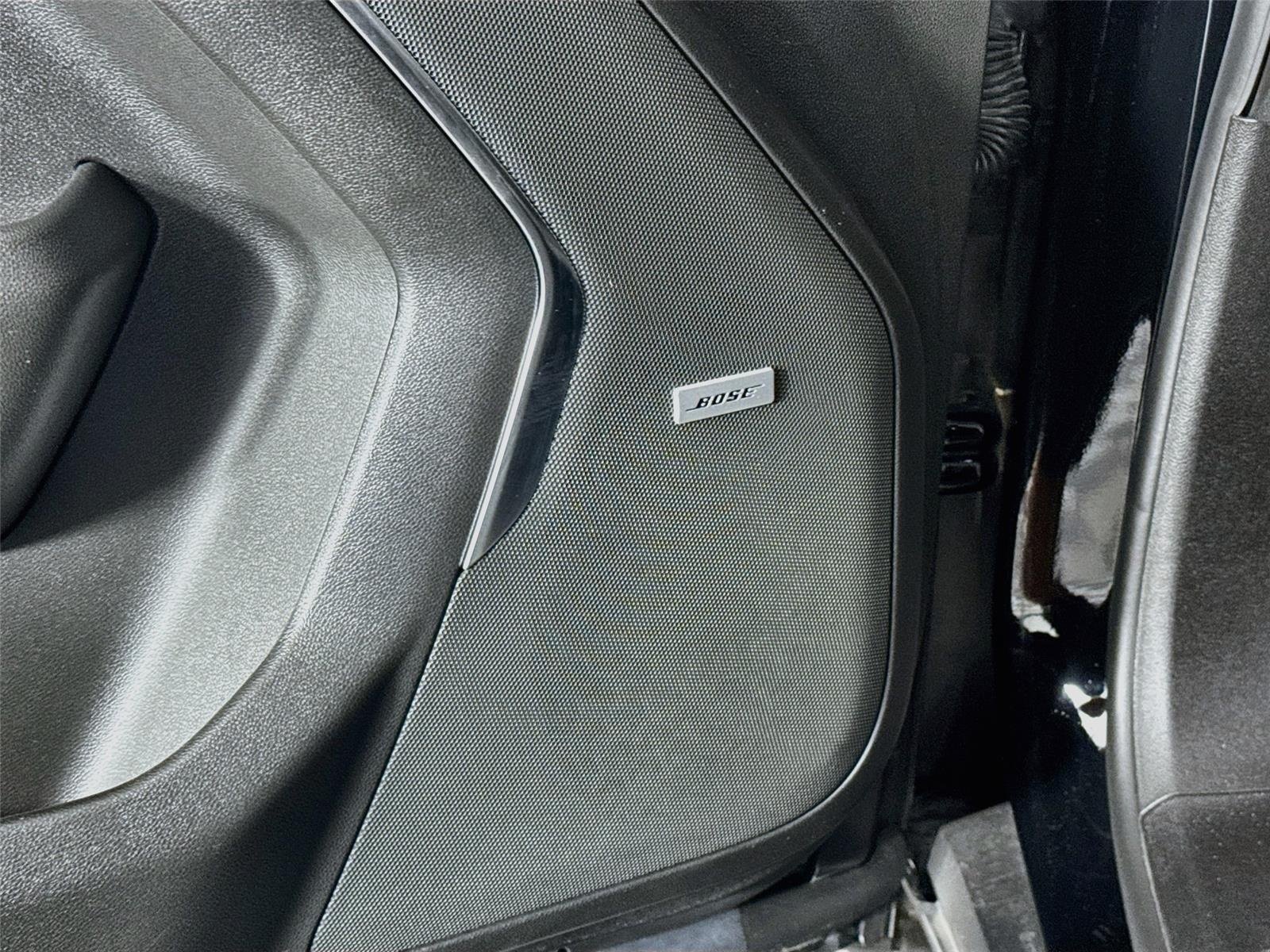 Used 2023 Chevrolet Tahoe High Country AWD/4WD image 21