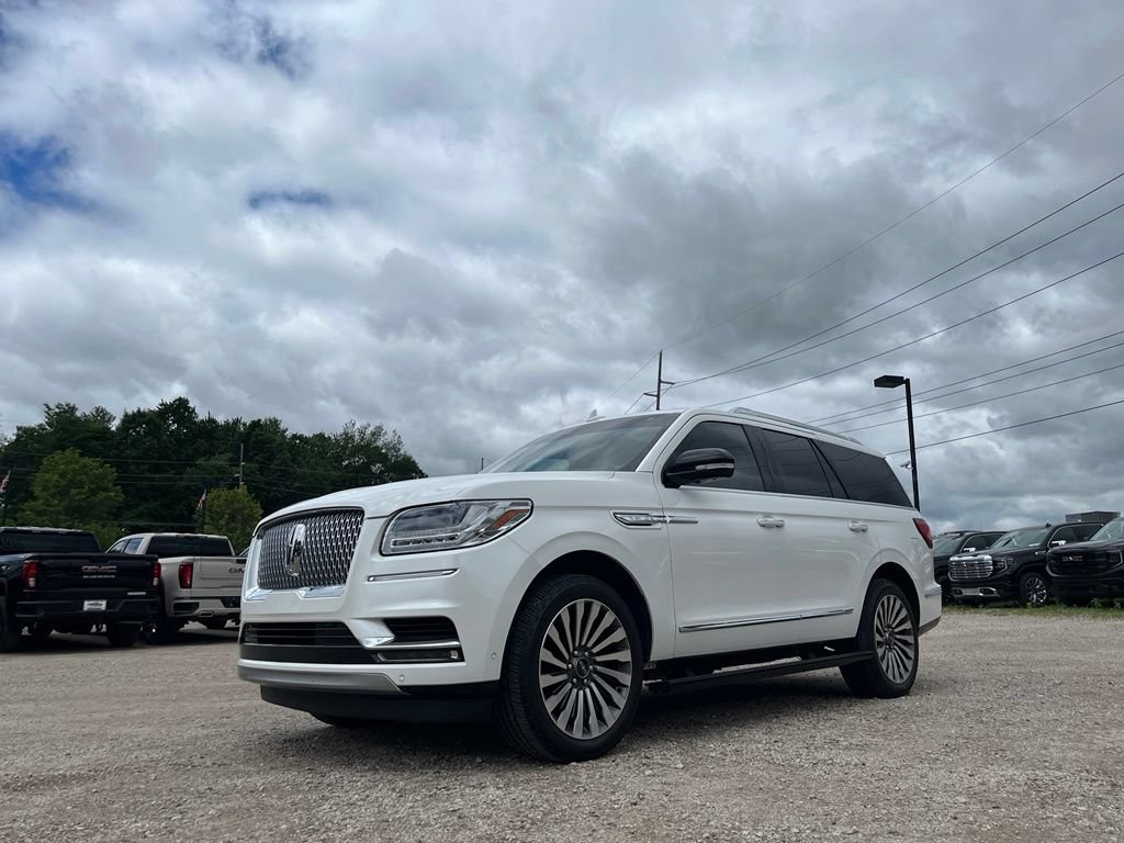 Used 2020 Lincoln Navigator Reserve w/ Luxury Package AWD/4WD image 2