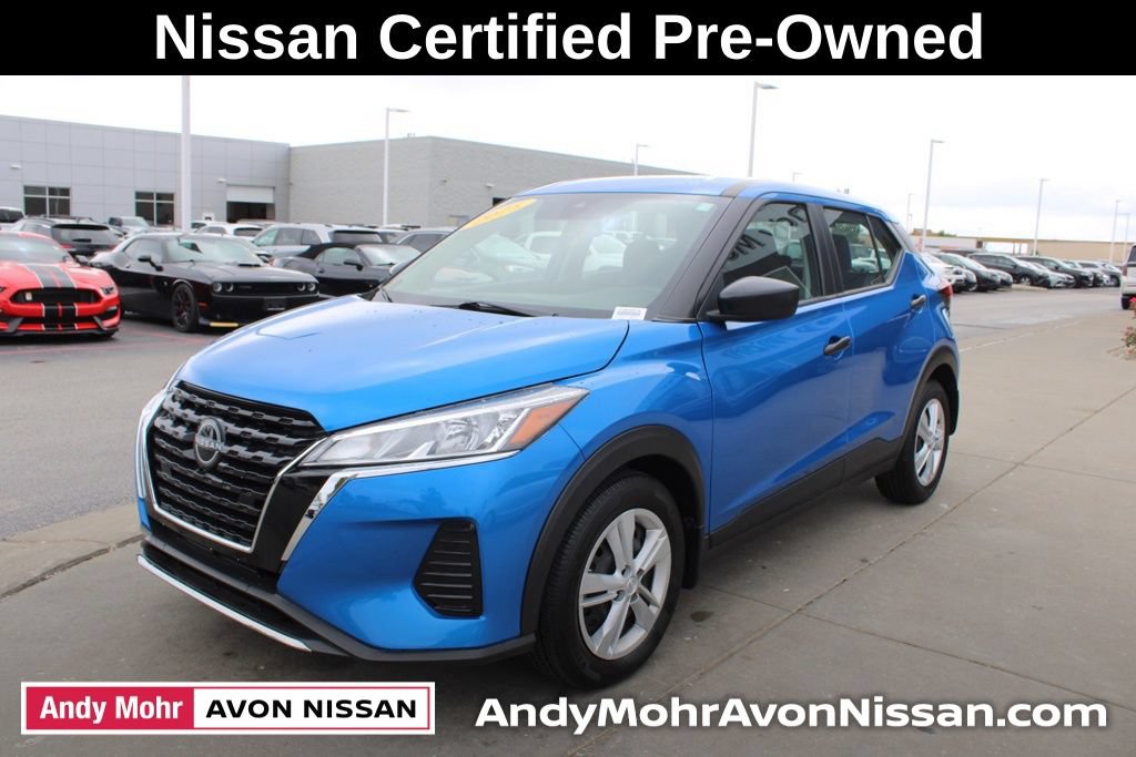 Certified 2025 Nissan Kicks Play S FWD image 3