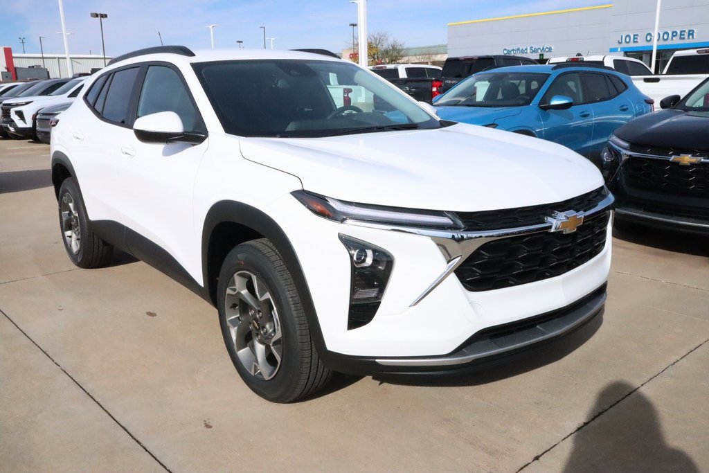 New 2026 Chevrolet Trax LT