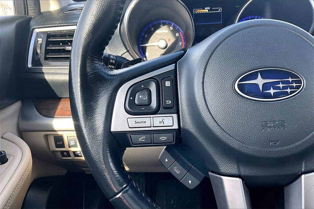 Used 2016 Subaru Outback 2.5i Limited image 16