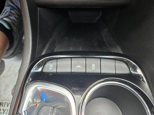 Used 2021 Buick Encore GX Select FWD image 28