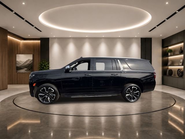 Used 2024 Chevrolet Suburban Premier AWD/4WD image 4