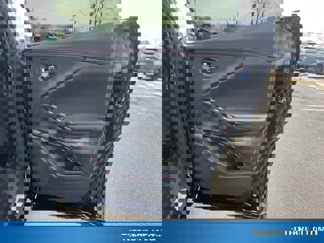 Used 2024 Aston Martin DBX 707 image 20