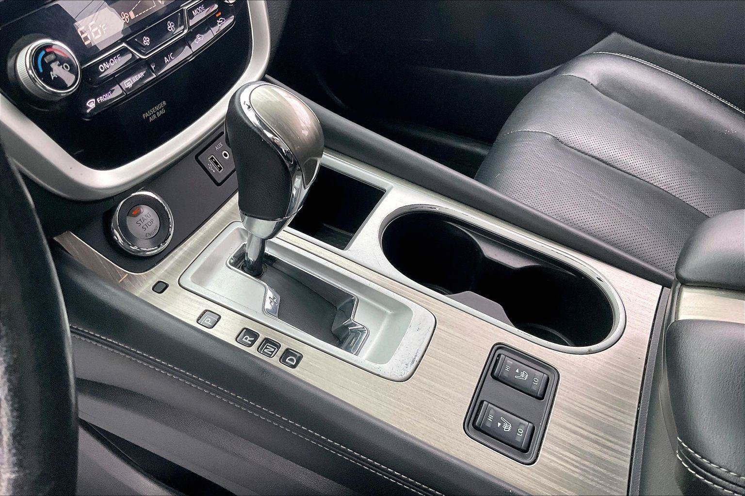 Used 2018 Nissan Murano SL w/ Midnight Edition Package FWD image 17