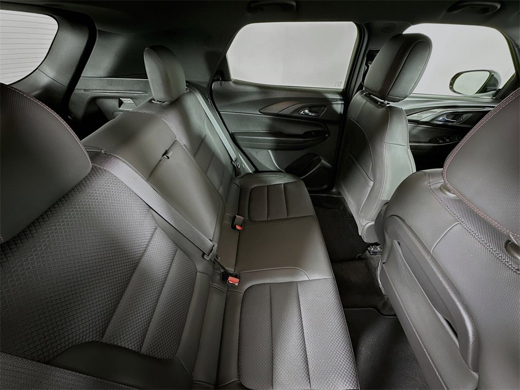 Used 2022 Chevrolet TrailBlazer RS image 25