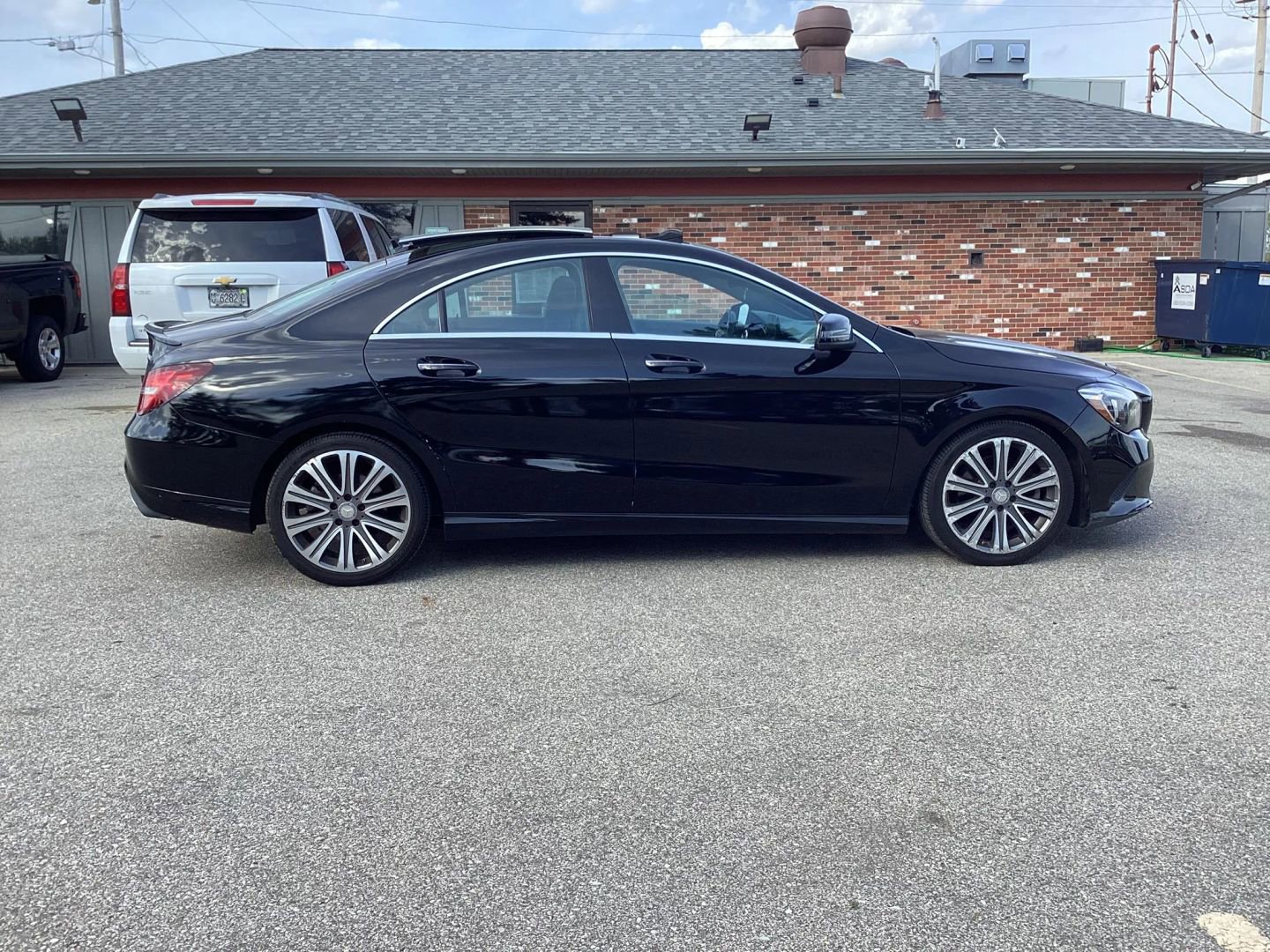 Used 2017 Mercedes-Benz CLA 250 4MATIC image 10