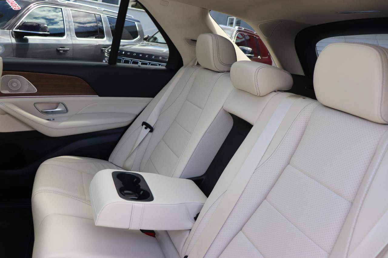 Used 2021 Mercedes-Benz GLE 350 4MATIC image 25