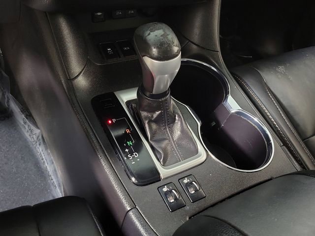 Used 2019 Toyota Highlander XLE FWD image 32