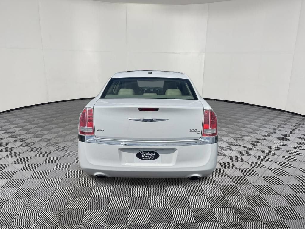 Used 2014 Chrysler 300 C AWD/4WD image 6