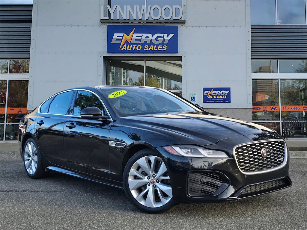 Used 2022 Jaguar XF R-Dynamic SE image 1