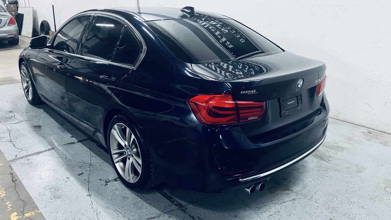 Used 2017 BMW 330i Sedan RWD image 4