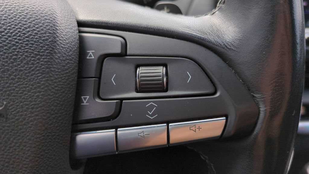 Used 2020 Cadillac CT4 Luxury RWD image 19