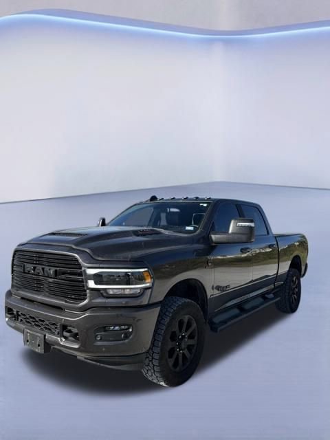 Used 2021 GMC Yukon XL AT4 w/ AT4 Premium Package image 3