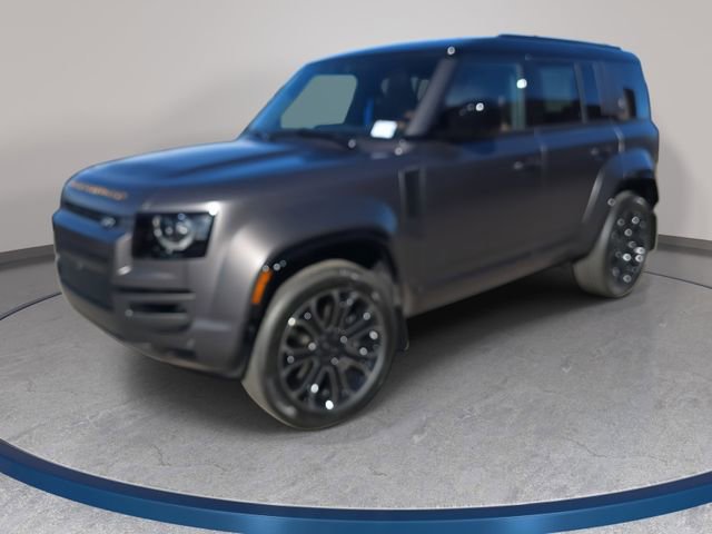 Used 2025 Land Rover Defender 110 image 1