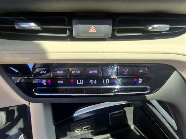 Used 2021 Buick Envision Avenir image 76