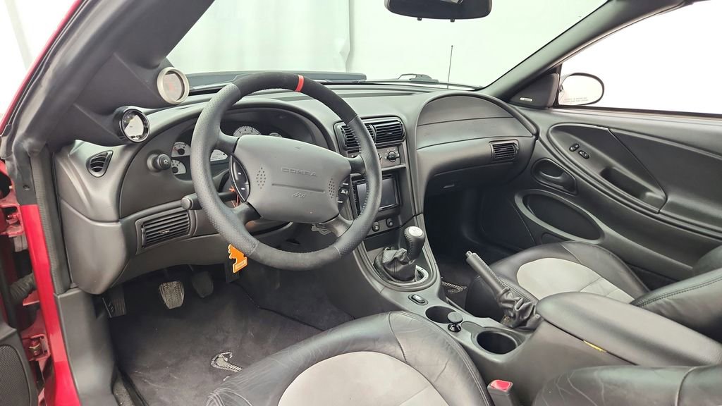 Used 2001 Ford Mustang Cobra RWD image 22