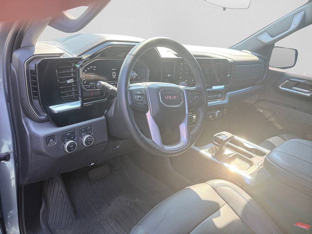Used 2023 GMC Sierra 1500 Elevation w/ Elevation Premium Package AWD/4WD image 11
