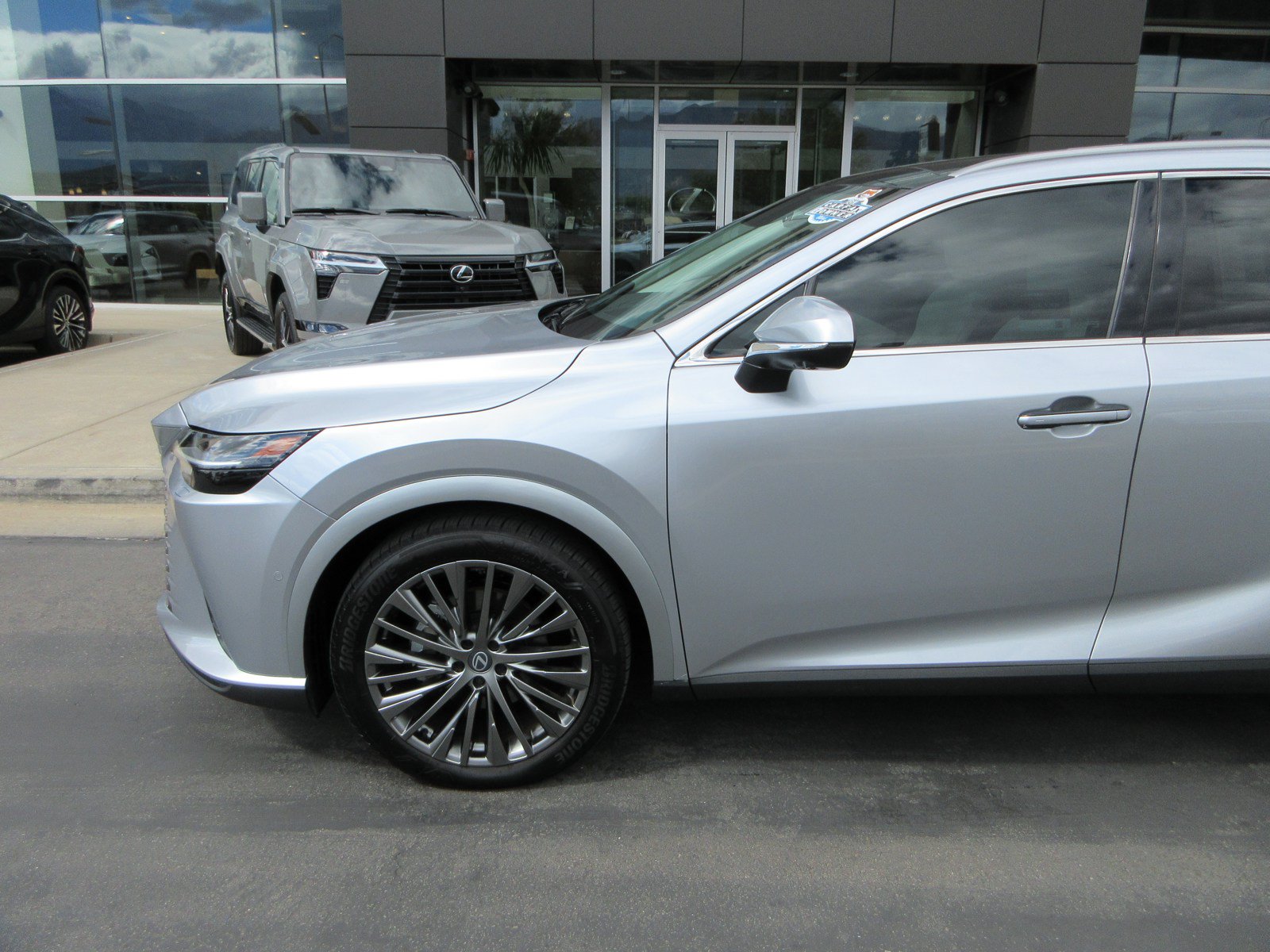 Used 2026 Lexus RX 350 AWD w/ Convenience Package image 2