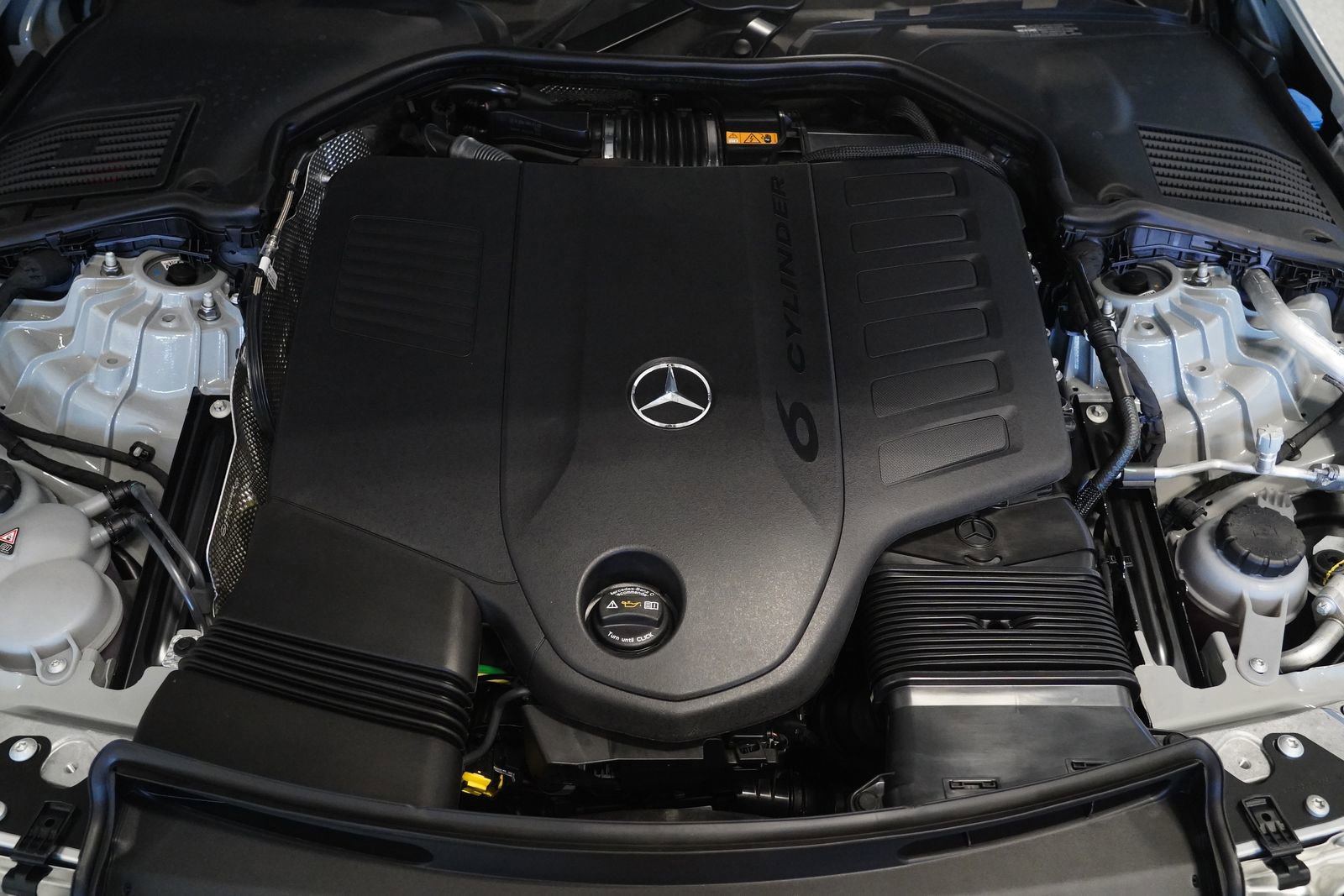 New 2026 Mercedes-Benz CLE 450 4MATIC Cabriolet image 35