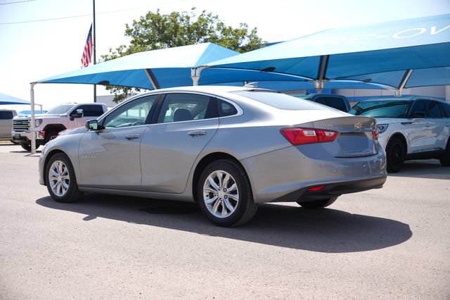 Used 2025 Chevrolet Malibu LT FWD image 3