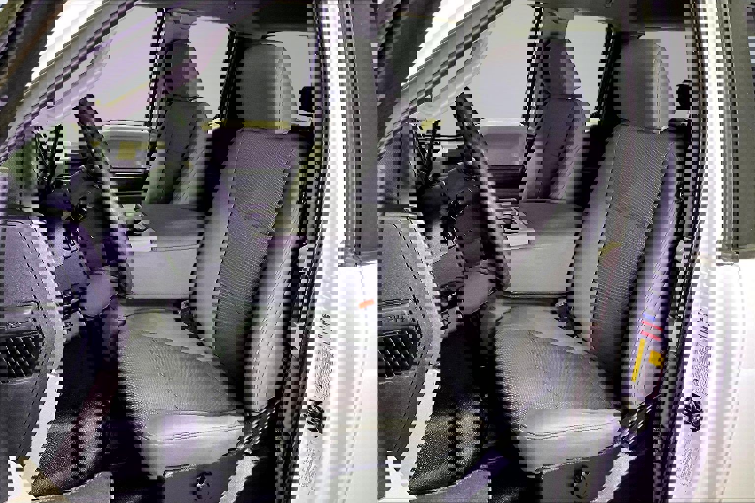 Used 2021 Ford F250 XL w/ Power Equipment Group image 21