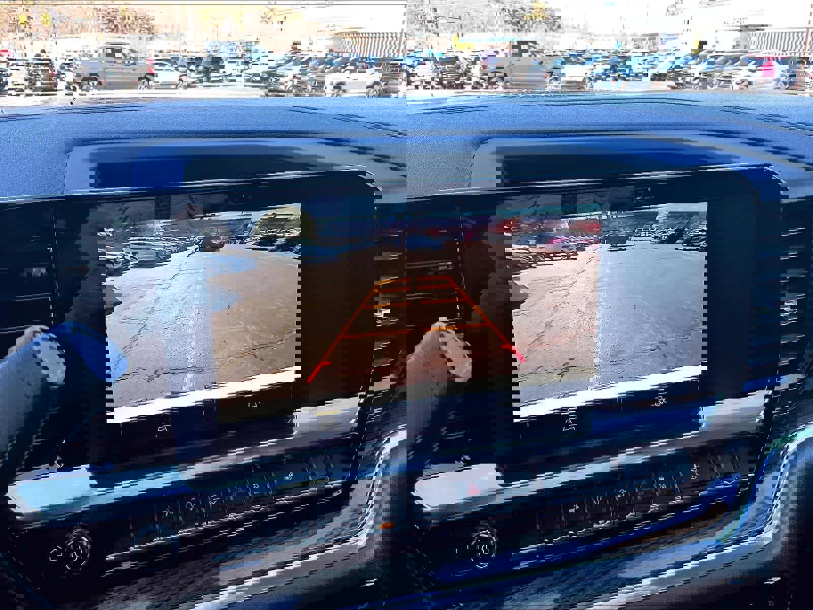 Used 2023 Chevrolet Silverado 1500 LT image 18