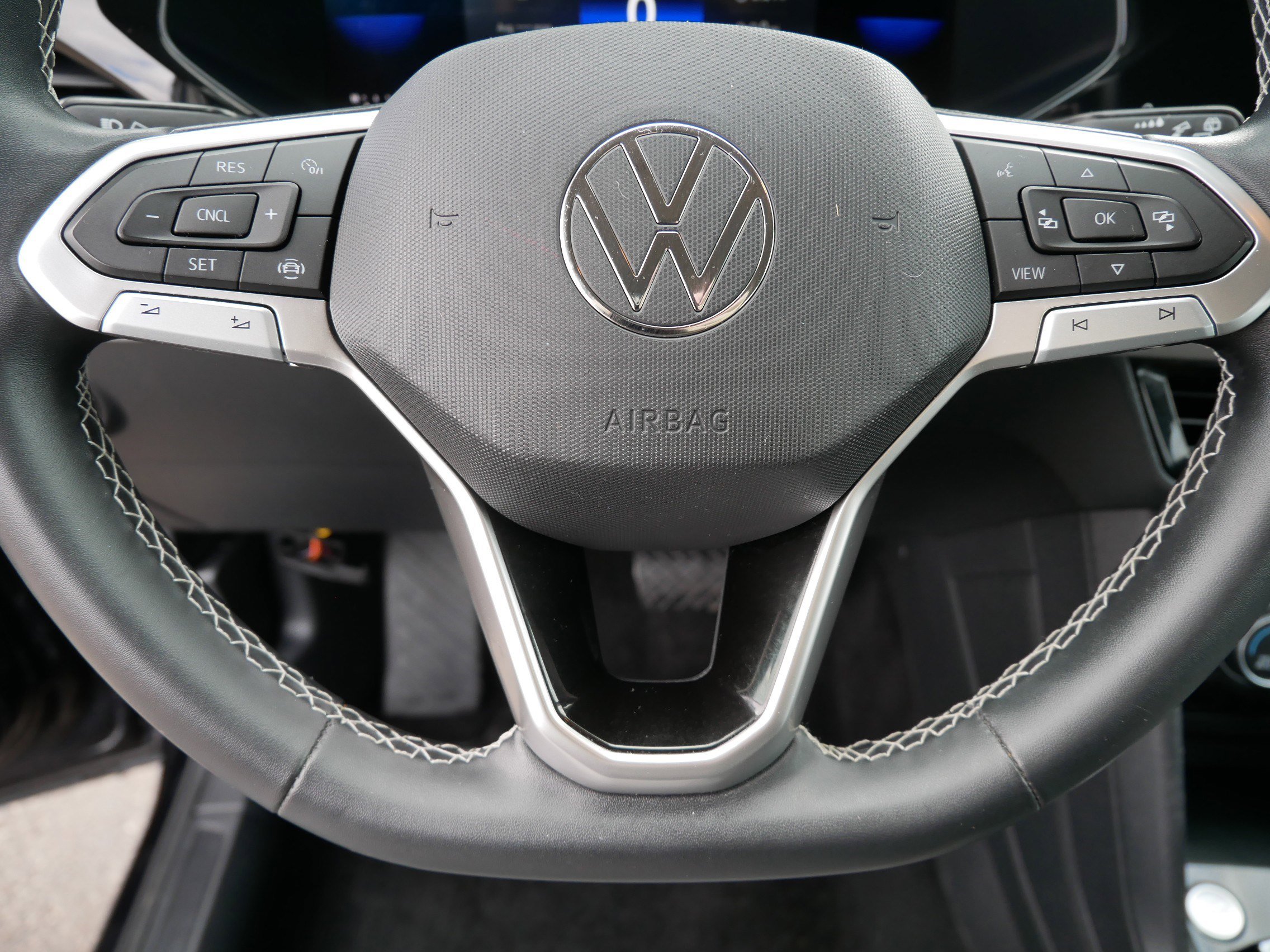 Certified 2023 Volkswagen Taos S image 25