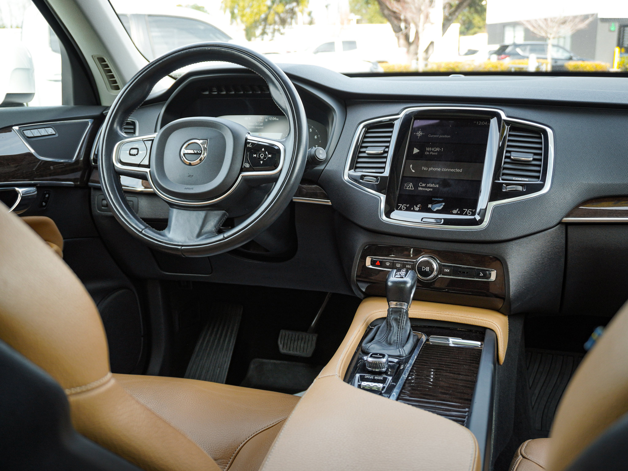 Used 2016 Volvo XC90 T6 Momentum w/ Protection Package Plus image 28