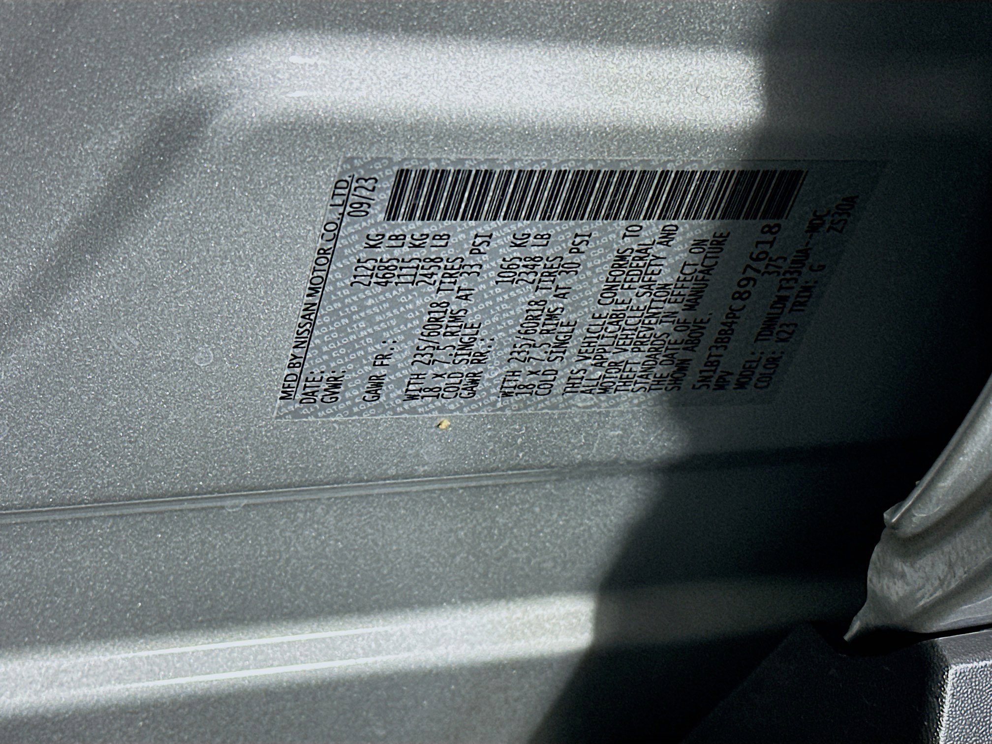 Used 2023 Nissan Rogue SV image 12