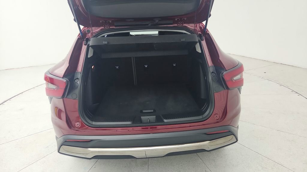 Used 2024 Chevrolet Trax ACTIV w/ Sunroof Package image 34