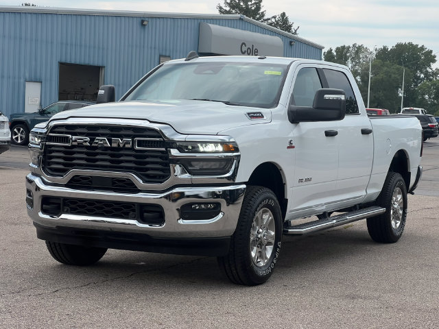Used 2025 RAM 2500 Big Horn AWD/4WD image 40
