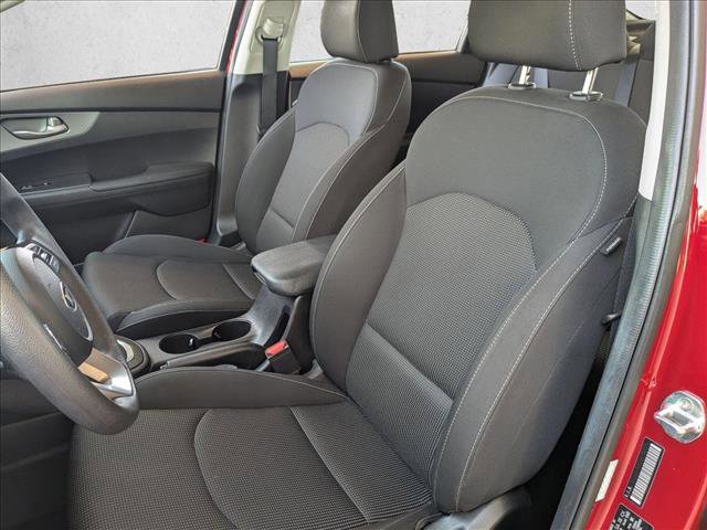 Used 2020 Kia Forte LXS FWD image 12