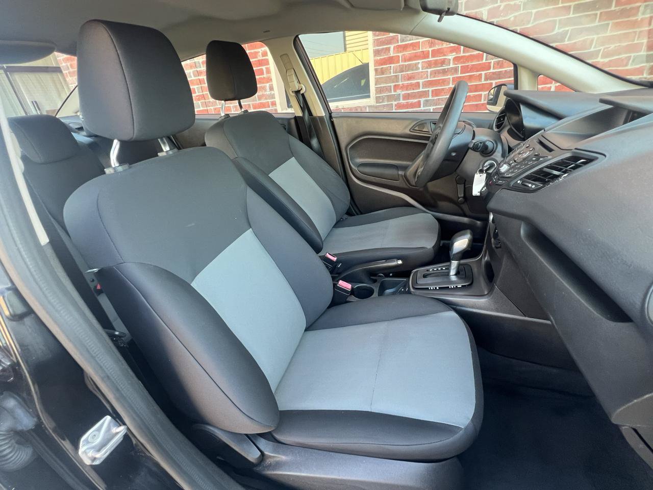 Used 2019 Ford Fiesta S FWD image 31