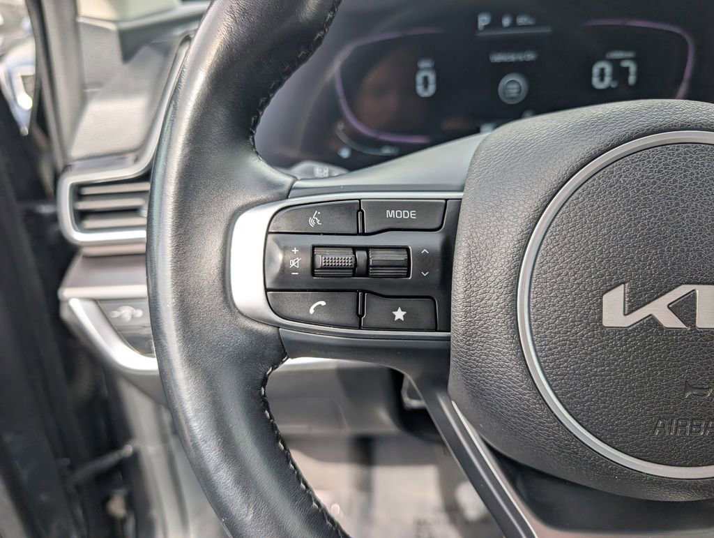 Certified 2024 Kia Sportage EX image 24