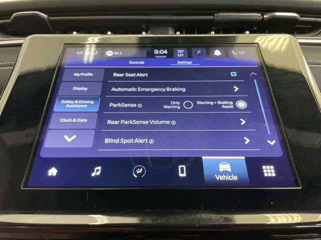 Used 2023 Jeep Grand Cherokee Altitude AWD/4WD image 28