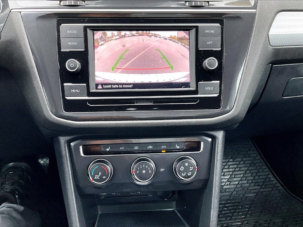 Used 2024 Volkswagen Tiguan S AWD/4WD image 25