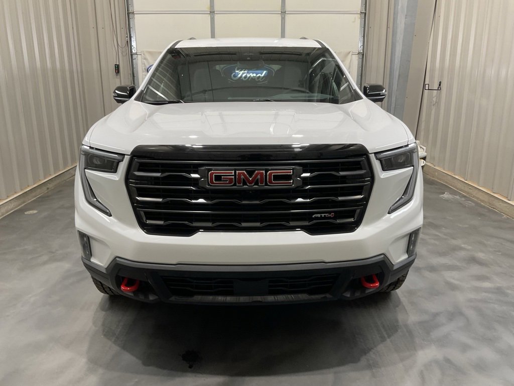 Used 2025 GMC Acadia AT4 image 2
