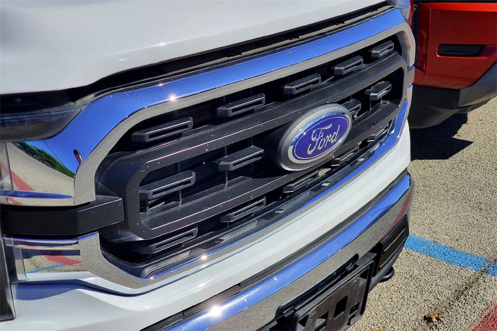 Used 2023 Ford F150 XLT image 3