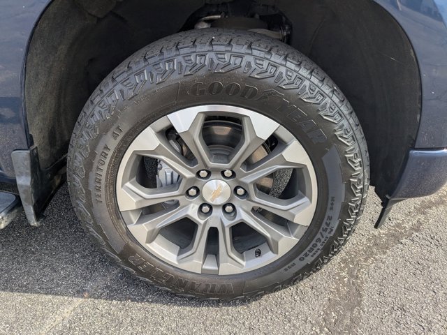 Used 2022 Chevrolet Silverado 1500 High Country w/ Technology Package image 11